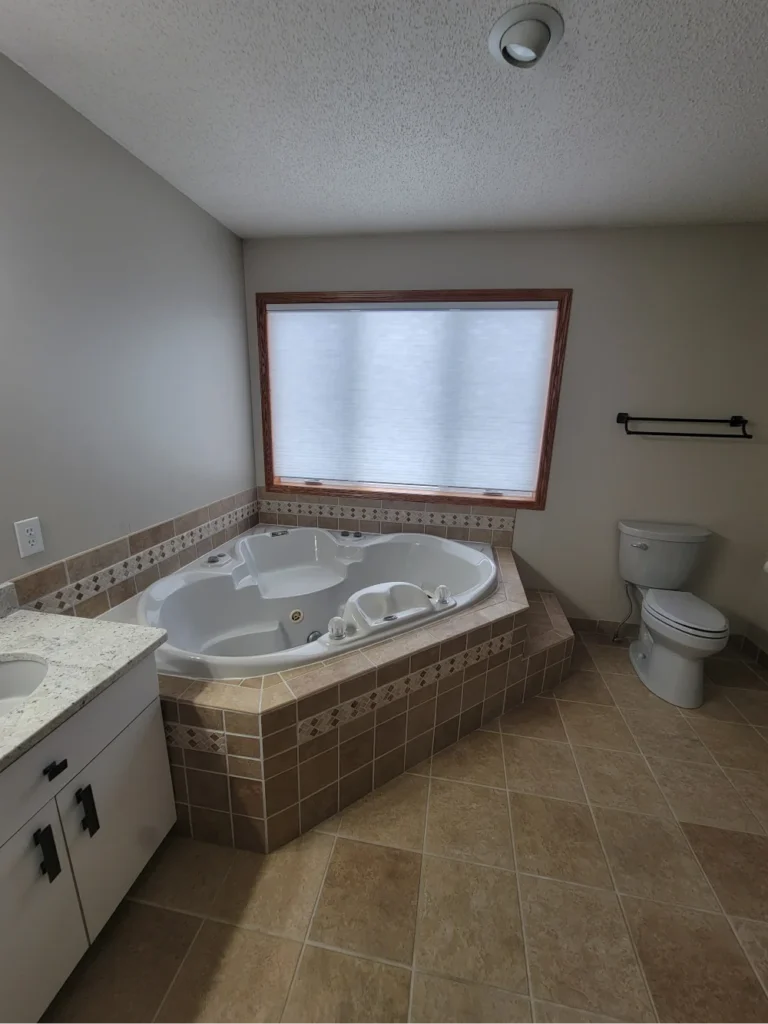 Fargo Bathroom Remodel Before